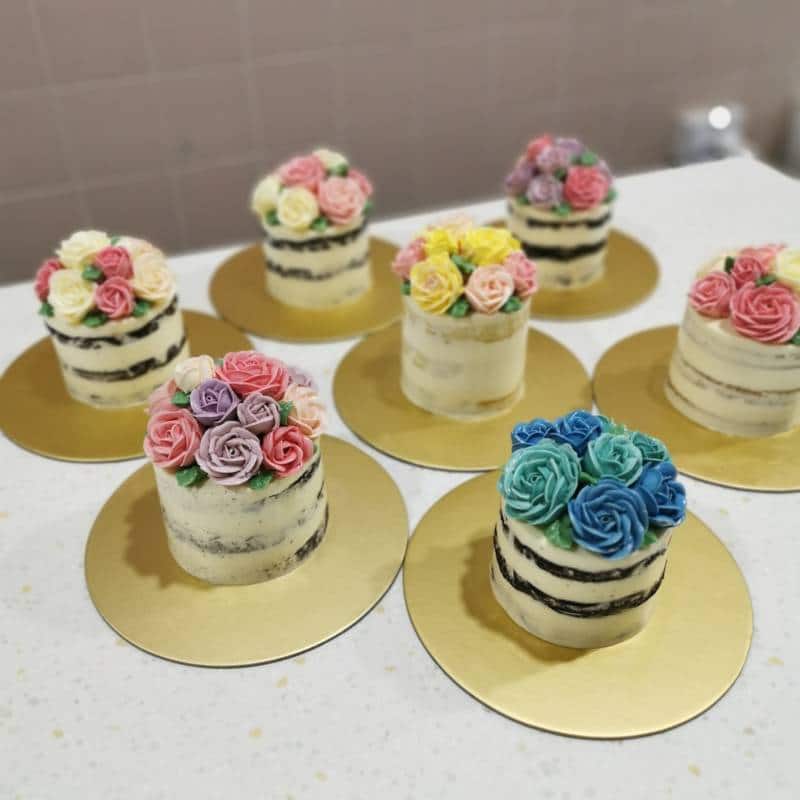 Nanatang Baking Studio Rustic Blossom Floral cake (Roses)-1