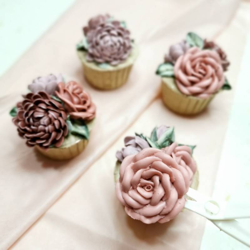 Serena_s Yuzu choco floral cupcake(2)