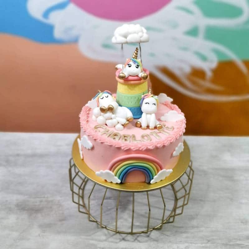 unicorn wonderland rainbow cake(1)